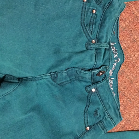 Jeans - Picture 2 of 4